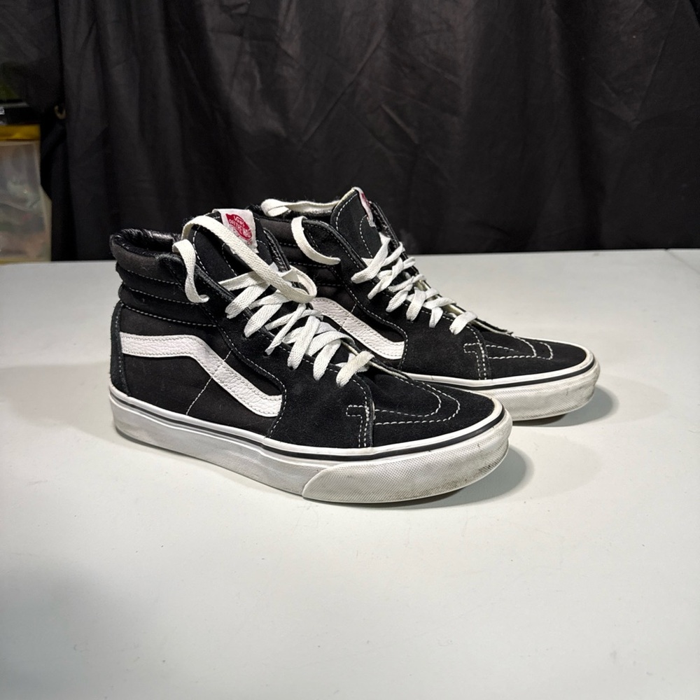 Vans Black and White Canvas High-Top Sneakers Women’s Size 7.5